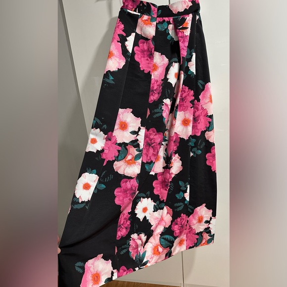 Eliza J Floral Maxi Skirt size 6 - Picture 6 of 6